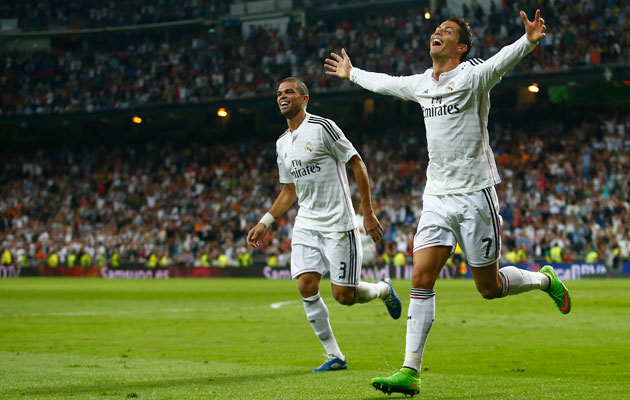 Cristiano Ronaldo celebrates